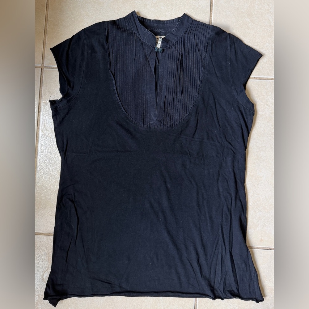 Lucky Tees Women’s M Black Cotton Cap Sleeves Stretch Top